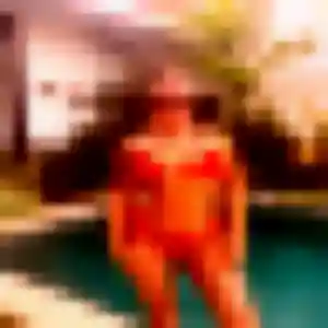 Roxane (42 ans) à Aiffres attend un rencontre sexy rapidement