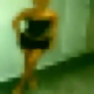 Alessandra (31 ans) à Annezin attend une rencontre ce soir