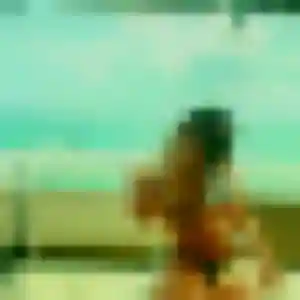 Yasmine, 25 ans, connectée à Athis-Mons pour un rencontre sexy