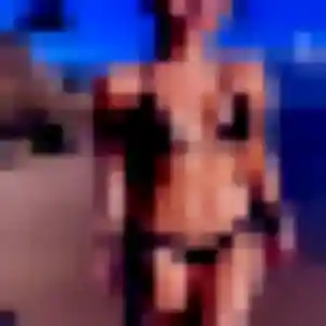 Jolie Elena, 23 ans à Aussillon - voir sa photo