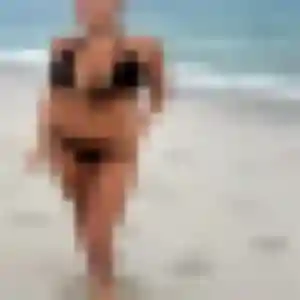 Photo de Eugenie à Bandol (34 ans) - rencontre sexy sans inscription