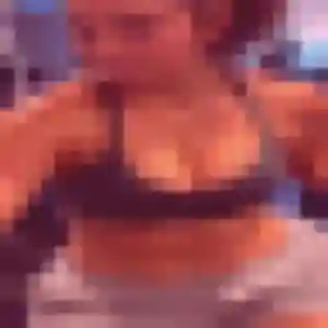 Jade, 25 ans, connectée à Bellerive-sur-Allier pour une rencontre coquine
