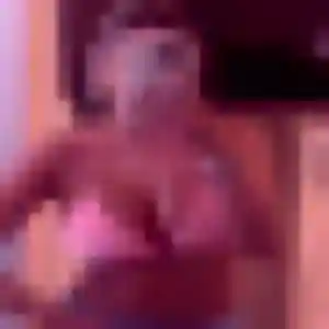 Ketty de Bethoncourt, 19 ans - rencontre sexy en toute liberté