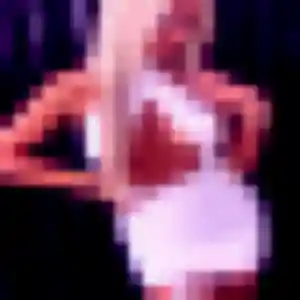 Découvre Fanny, 25 ans à Bonnières-sur-Seine en privé