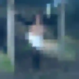 rencontre sexy à Bons-en-Chablais : photo de Louna, 19 ans - accès libre