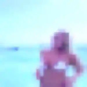 Rejoins Jessica, 23 ans à Bordeaux gratuitement
