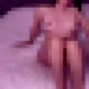 Elise (19 ans) à Boussy-Saint-Antoine attend un rencontre sexy aujourd'hui