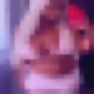 Photo sexy de Clara, 34 ans à Charenton-le-Pont - plan discret
