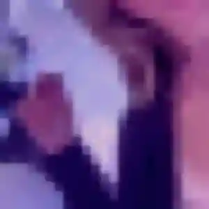 rencontre sexy à Château-Arnoux-Saint-Auban : photo de Lou-Anne, 20 ans - sans engagement