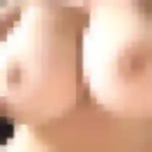Marine de Châteaugiron, 29 ans - rencontre sexy en toute liberté