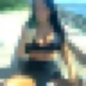 Flore, 19 ans, connectée à Chauray pour une rencontre coquine