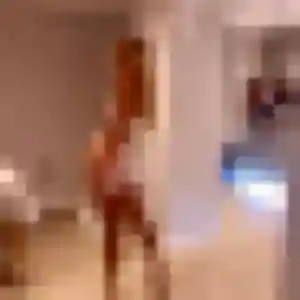 Solene, 44 ans, en ligne à Chaville pour une rencontre coquine