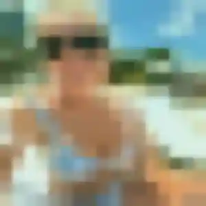 Contacte Lily, 34 ans à Colomiers en privé