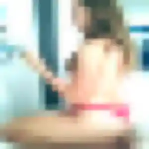 Jolie Justine, 24 ans à Conflans-Sainte-Honorine - découvrir son profil