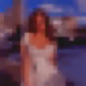 Charlotte de Cormelles-le-Royal, 25 ans - rencontre sexy sans prise de tête