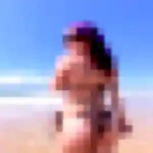Adeline, 30 ans, disponible à Cuges-les-Pins pour un rencontre sexy