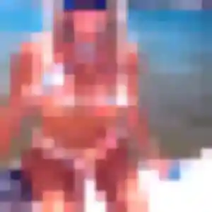 Zephyrine, 23 ans, connectée à Deuil-la-Barre pour une rencontre coquine