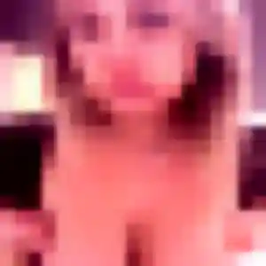 Delphine, fille de 25 ans propose rencontre sexy à Digne-les-Bains
