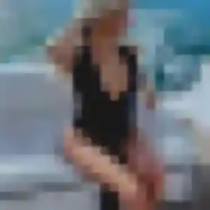 Contacte Lilou, 26 ans à Épinal en privé