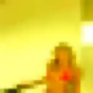 Anna, fille de 24 ans cherche rencontre sexy à Étampes