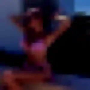 Photo de Ibtissam à Farébersviller (19 ans) - rencontre sexy discret