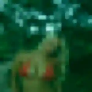 Fleur, femme de 19 ans propose rencontre sexy à Feignies