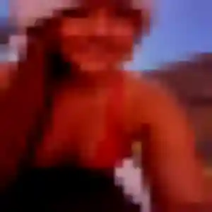 Eugenie, fille de 24 ans propose rencontre sexy à Gannat