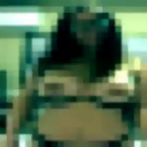 Eliane de Garches, 28 ans - rencontre sexy discret