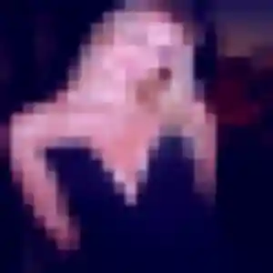 Photo privée de Nora, 22 ans à Gerzat - plan discret