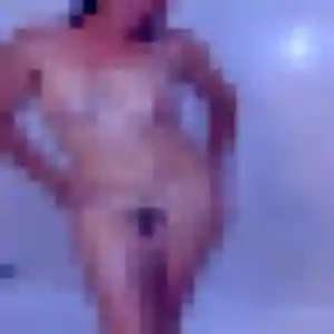 Clemence (40 ans) à Grézieu-la-Varenne cherche un rencontre sexy rapidement