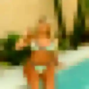 Caroline, 38 ans, en ligne à Guer pour une rencontre coquine