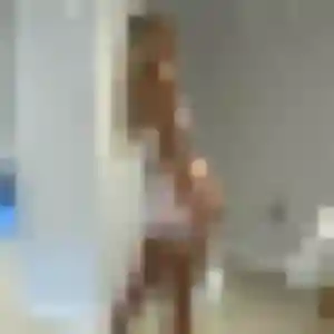 Photo exclusive de Idalina, 19 ans à Hayange - plan discret