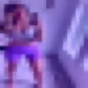 Jade (28 ans) à La Celle-Saint-Cloud cherche une rencontre rapidement