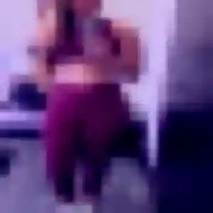 rencontre sexy à La Courneuve : photo de Marie-Claire, 22 ans - accès libre
