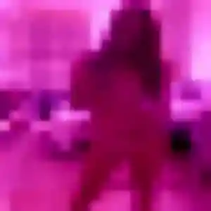 Wahiba, fille de 34 ans propose rencontre sexy à La Farlède