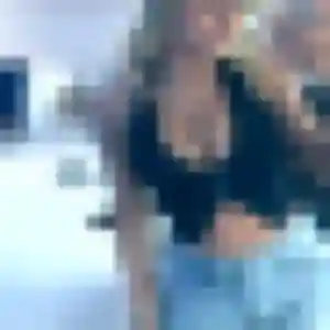 Photo exclusive de Justine, 44 ans à La Londe-les-Maures - rencontre coquine