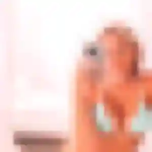 Noura, 43 ans, connectée à La Londe-les-Maures pour une rencontre coquine