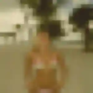Ursula de Landivisiau, 21 ans - rencontre sexy en toute liberté