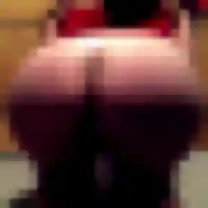 Oumaima (40 ans) à Lanester propose un rencontre sexy ce soir