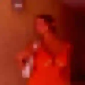 Photo privée de Zineb, 20 ans à Laxou - plan discret