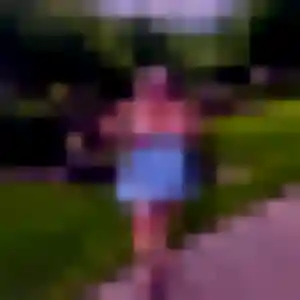 Photo de Chloe à Le Plessis-Robinson (36 ans) - rencontre sexy sans inscription