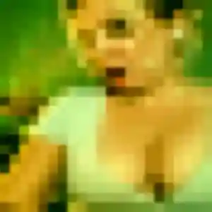 Photo de Cyrielle à Loon-Plage (21 ans) - rencontre sexy anonyme