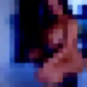 Amel (21 ans) à Loos attend un rencontre sexy ce soir
