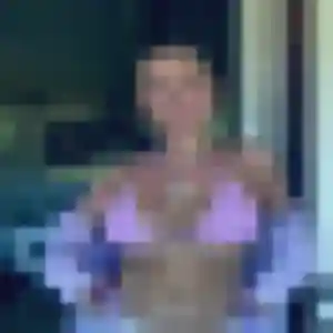 Sandrine, 33 ans, disponible à Lorgues pour une rencontre coquine