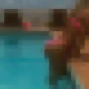 rencontre sexy à Louveciennes : photo de Laurence, 27 ans - accès libre