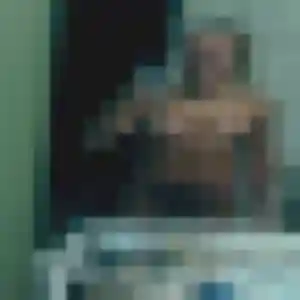 Photo exclusive de Domitille, 42 ans à Mazan - plan discret