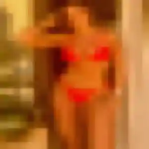 Urielle, fille de 21 ans propose rencontre sexy à Melun