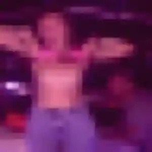 Belle Gisele, 20 ans à Menton - la contacter