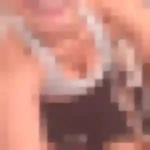 Maelys, 40 ans, en ligne à Meudon pour une rencontre coquine