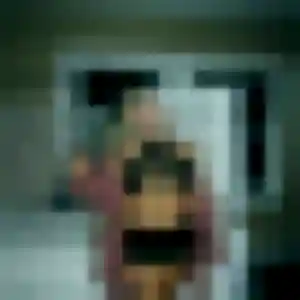 Photo privée de Siham, 39 ans à Mézidon Vallée d'Auge - rencontre sans lendemain